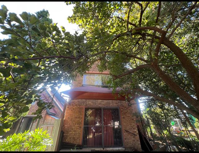 3 BEDROOM TOWNHOUSE FOR SALE IN MISTY BAY